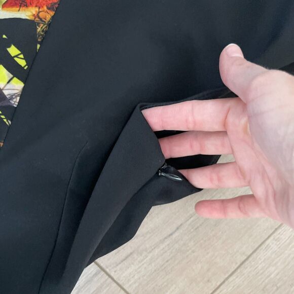 Milly Zig Zag Asymmetrical Print Dress size 4 - Picture 7 of 10